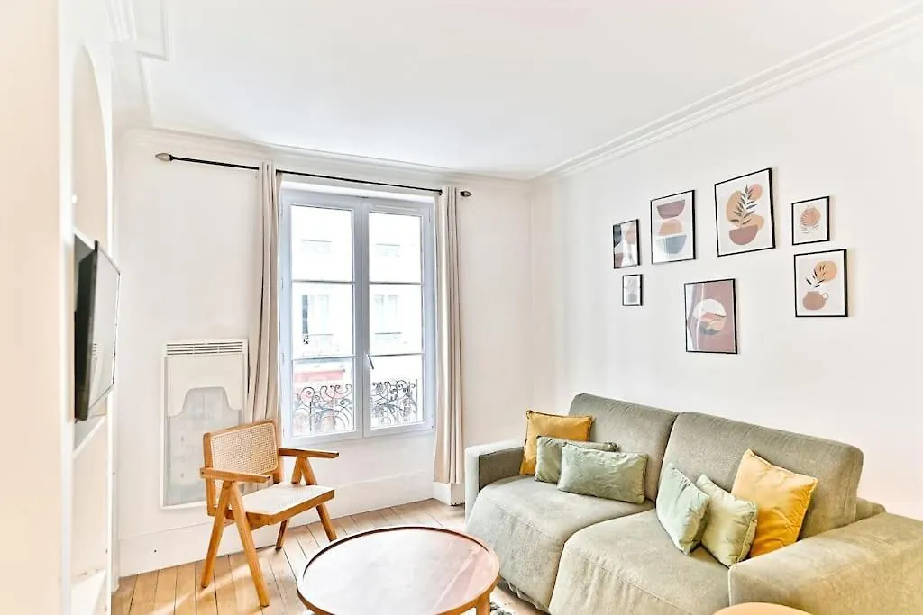 Chic #eiffeltower #champdemars -v Apartman *